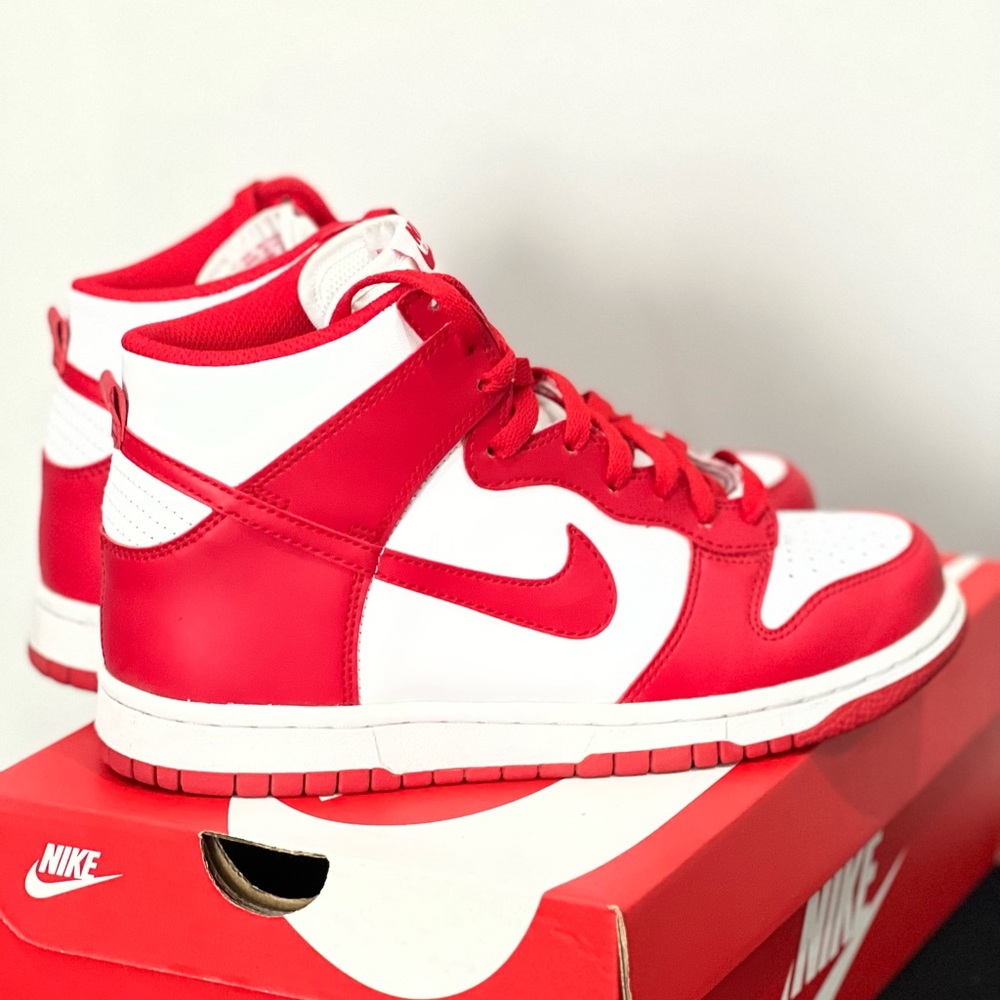 Nike DUNK High (GS) - Picture 3 of 5